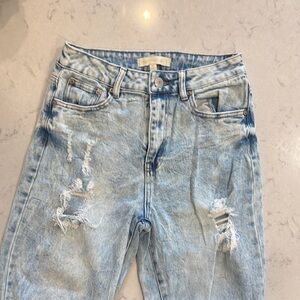 Madden Girl Light Blue Straight Leg Jeans